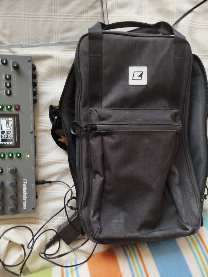 Electrón Octatrack MKII - pack completo de segunda mano · Foto 10 de 10 · Bizkaia · 1375 €