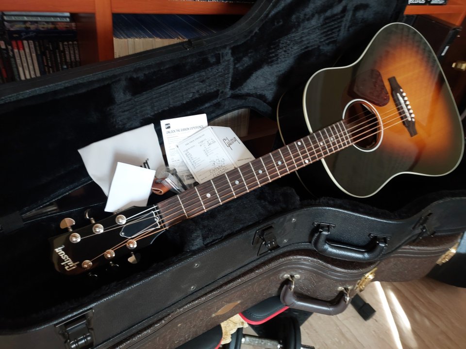 Gibson J45 Standard Vintage Sunburst