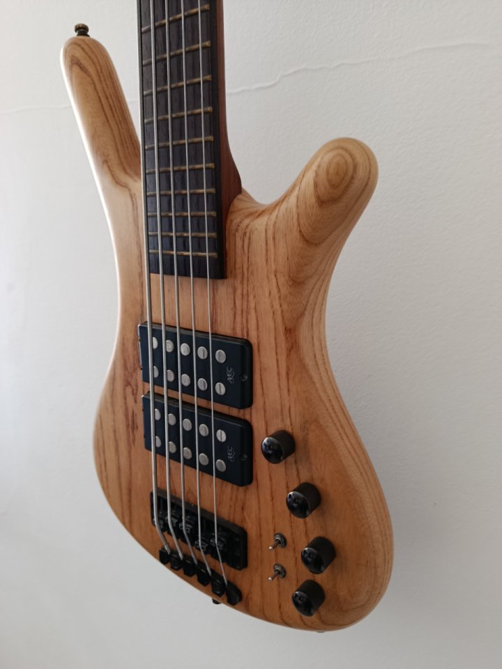 Warwick Corvette $$ 5 de segunda mano · Foto 2 de 10 · Tarragona · 1650 €