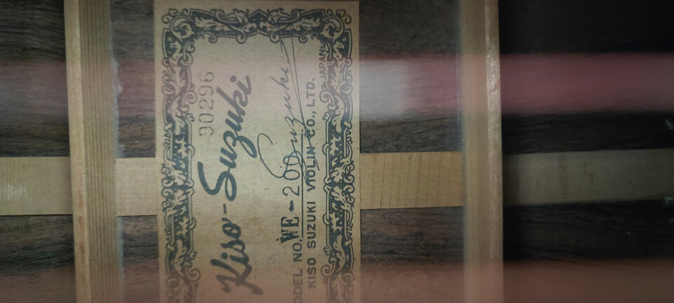 Acústica kiso suzuki WE 200 de los 70