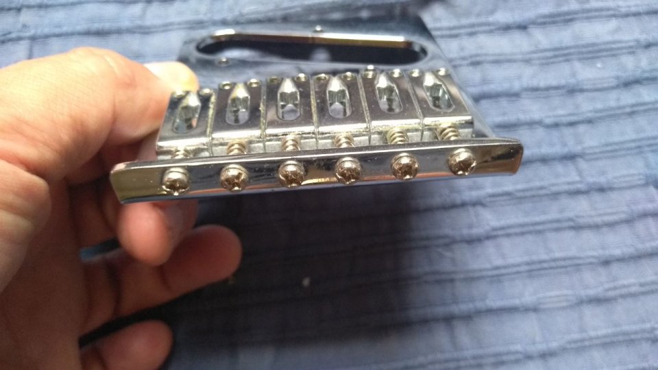 Puente FENDER Telecaster MIM Standard de segunda mano · Foto 3 de 3 · Valencia · 25 €