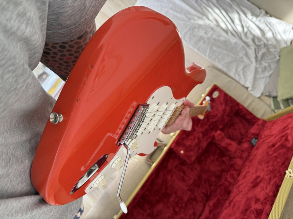 Stratocaster Made in Japan Squier by Fender Hank Marvin 1991 de segunda mano · Foto 4 de 4 · Valencia · 650 €