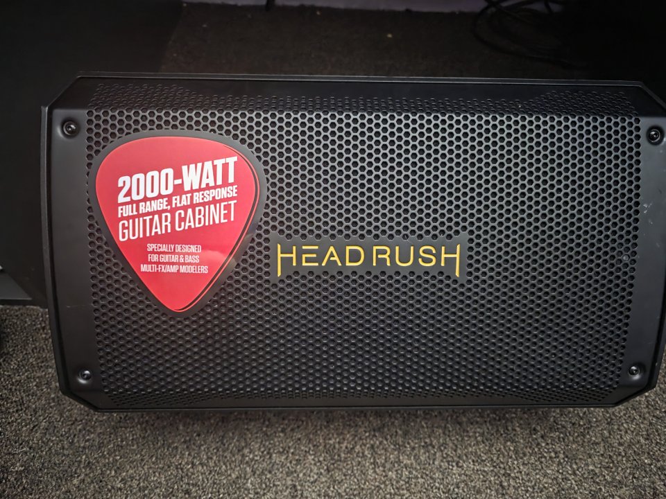 HEADRUSH FRFR108 MKII de segunda mano · Foto 1 de 2 · Madrid · 200 €