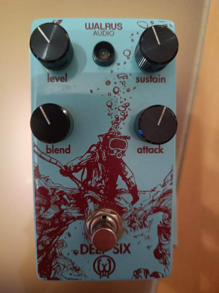 Walrus Audio Deep Six compresor v1