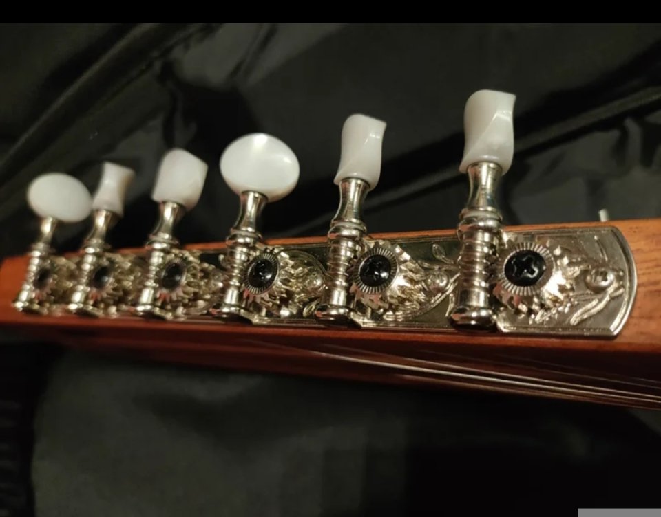 Bandurria Laúd Alhambra L-2 C OP