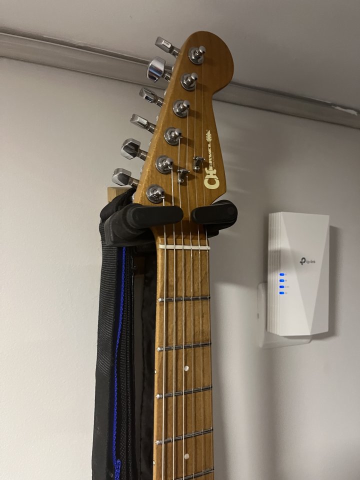 Vendo o Cambio Charvel DK24 súper-mejorada