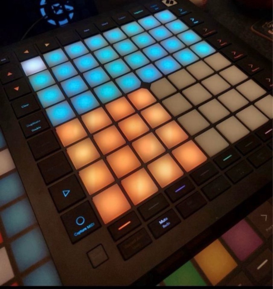 Novation Launchpad Pro mk3 de segunda mano · Foto 2 de 5 · Madrid · 190 €