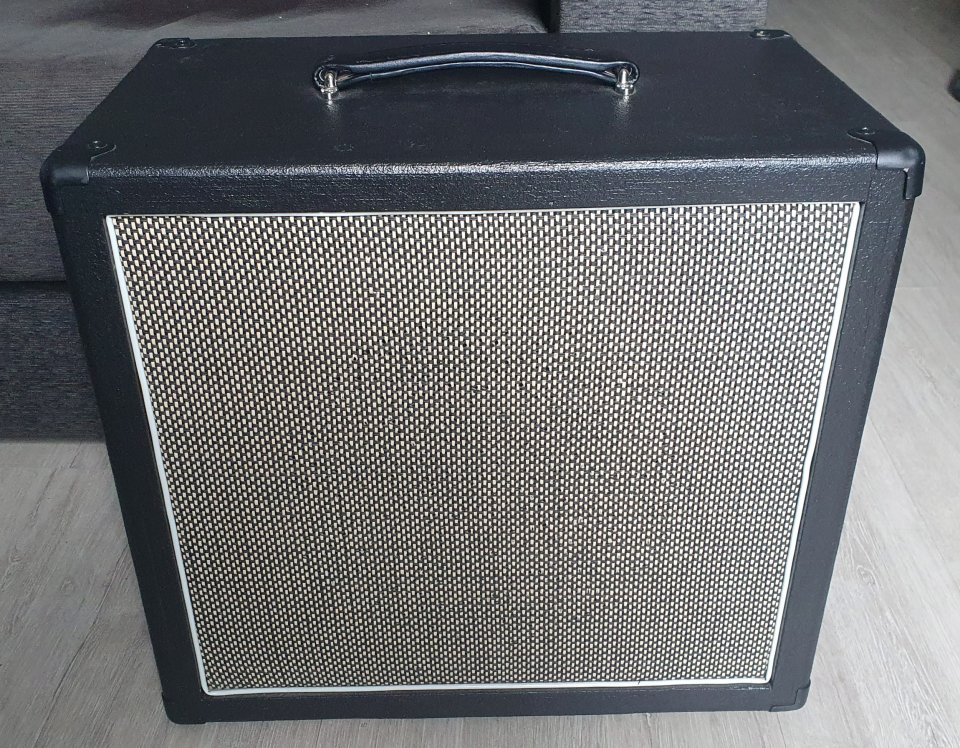 Pantalla 1x12 Celestion Creamback 75 ´ 8 ohm de segunda mano · Foto 1 de 4 · Bizkaia · 185 €