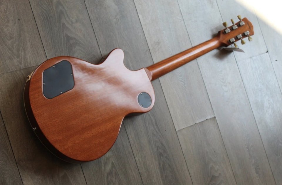 EASTMAN SB58/TV Fade Blue Limited Edition, HARDCASE, 3, 69 KG