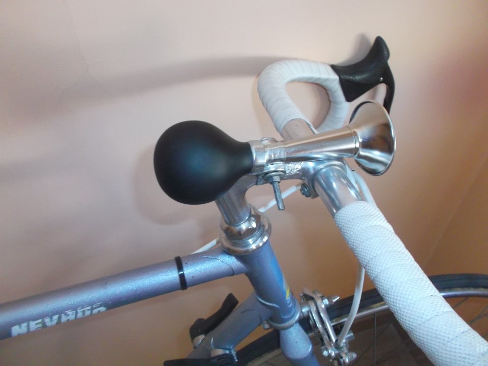 cambio bicicleta-carretera por guitarra electrica. de segunda mano · Foto 3 de 7 · Madrid