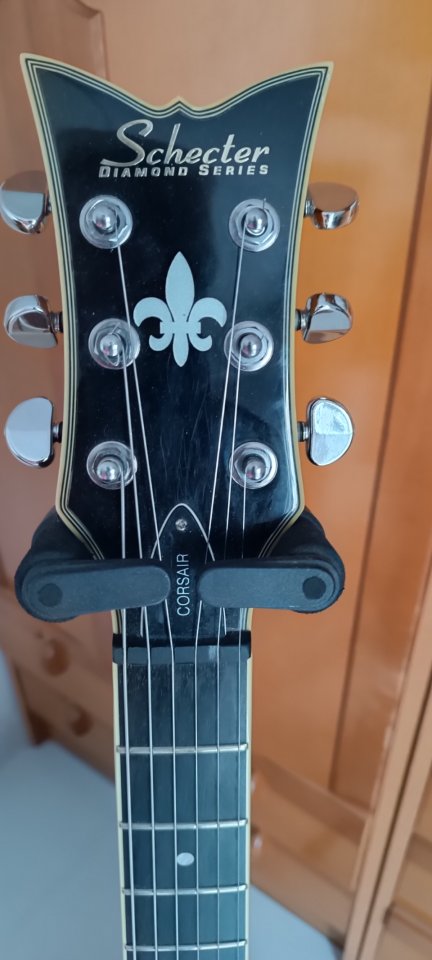 Schecter Corsair de segunda mano · Foto 3 de 6 · Araba · 800 €