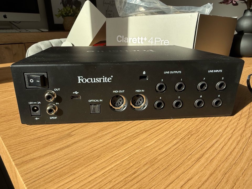 Focusrite Clarett+ 4 Pre