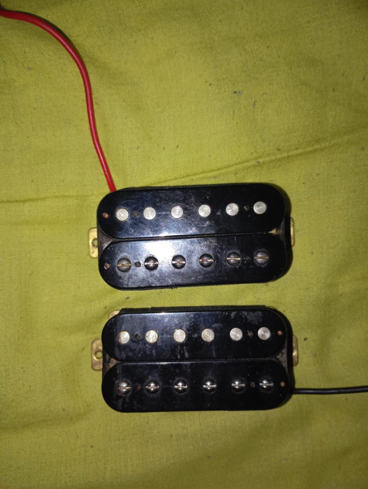 pastillas humbucker para guitarra electrica de segunda mano · Valladolid · 20 €