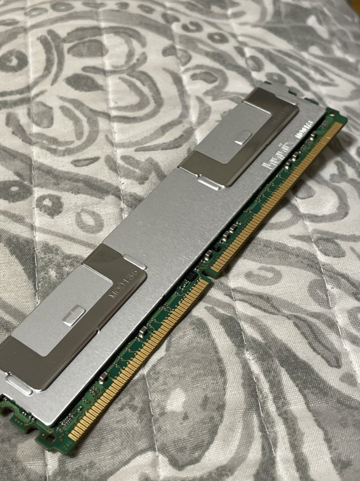 Módulos de memoria RAM DDR-2 de segunda mano · Foto 4 de 4 · Cantabria · 60 €
