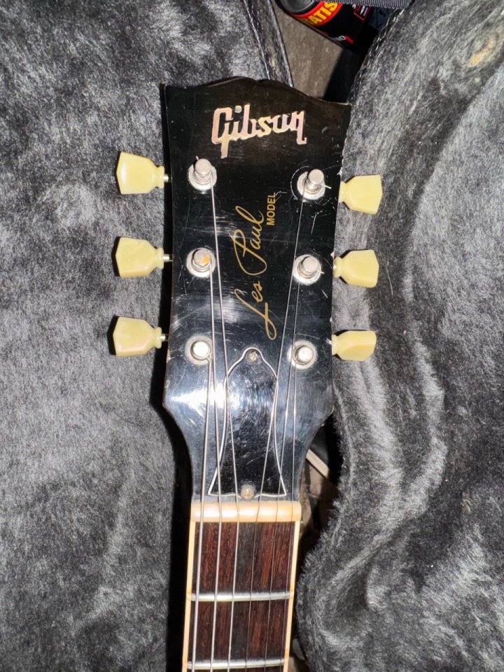 Gibson Les Paul Standard Premium Plus AAA