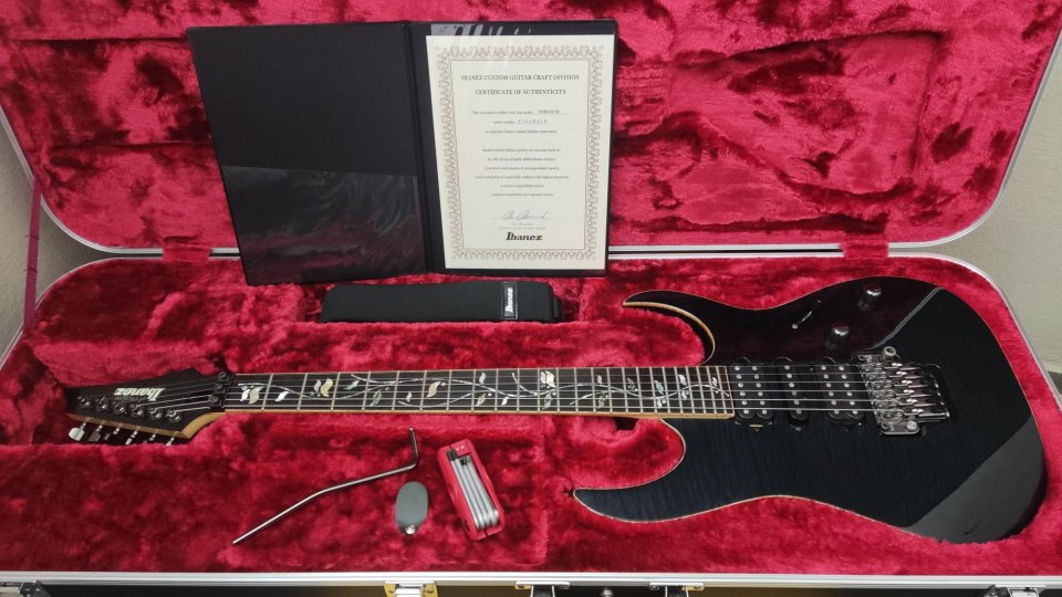 Ibanez J.Custom 8570 Z Black Onix 2016 ( a estrenar ) de segunda mano · Foto 1 de 10 · Barcelona · 2350 €