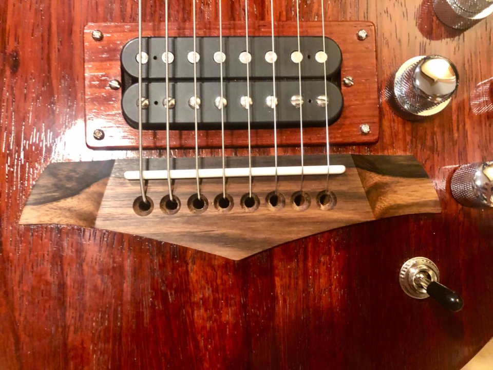 Lap steel NURA guitars 8 cuerdas + estuche