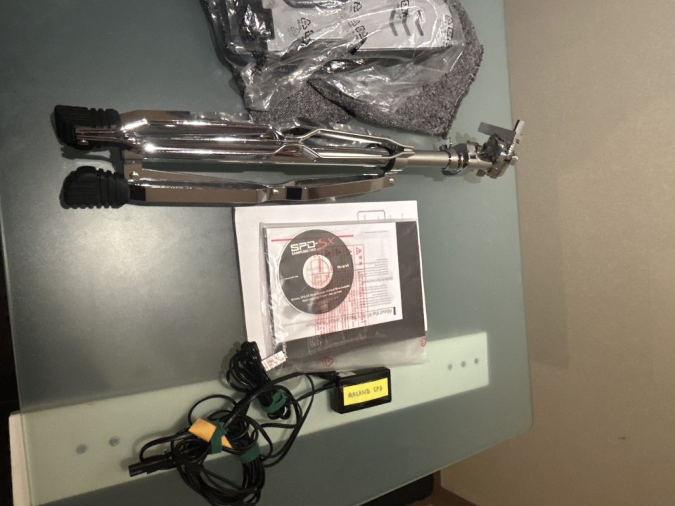 PAD sampleo Roland SPD-SX con pedal de kick y soporte
