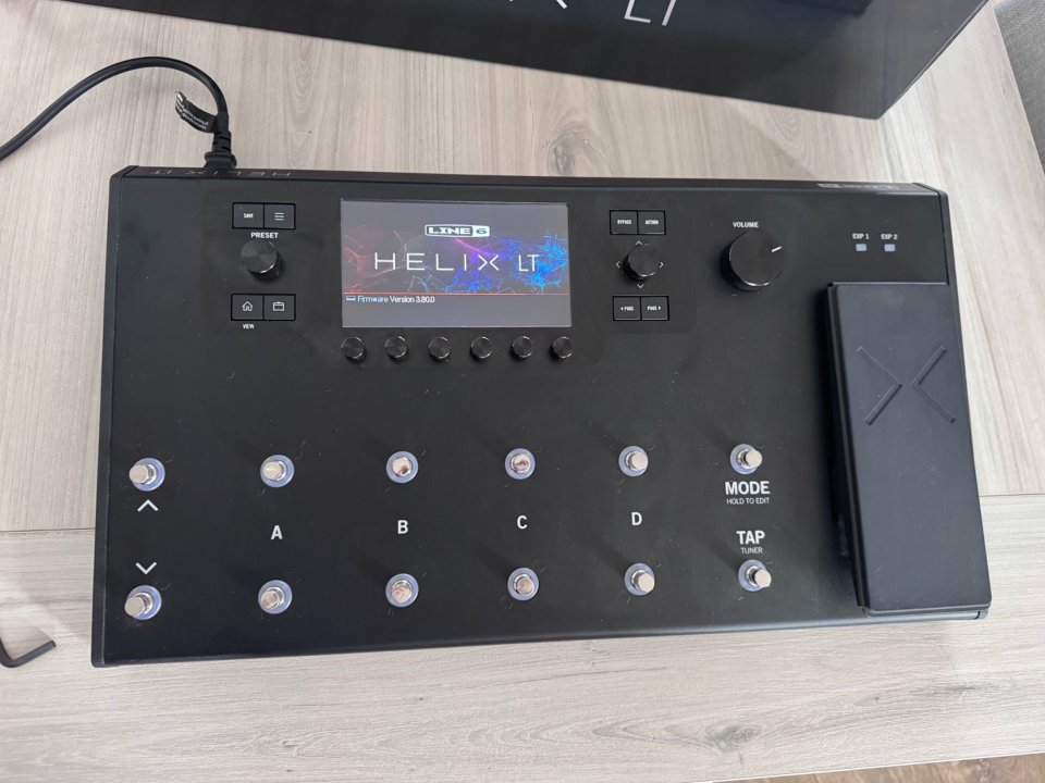 Line 6 Helix LT de segunda mano · Foto 1 de 9 · Madrid · 610 €