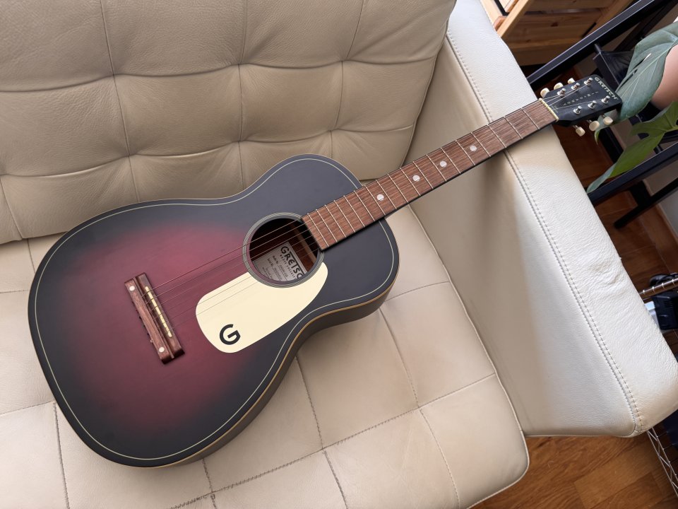 Gretsch Jim Dandy de segunda mano · Foto 1 de 2 · A Coruña · 120 €