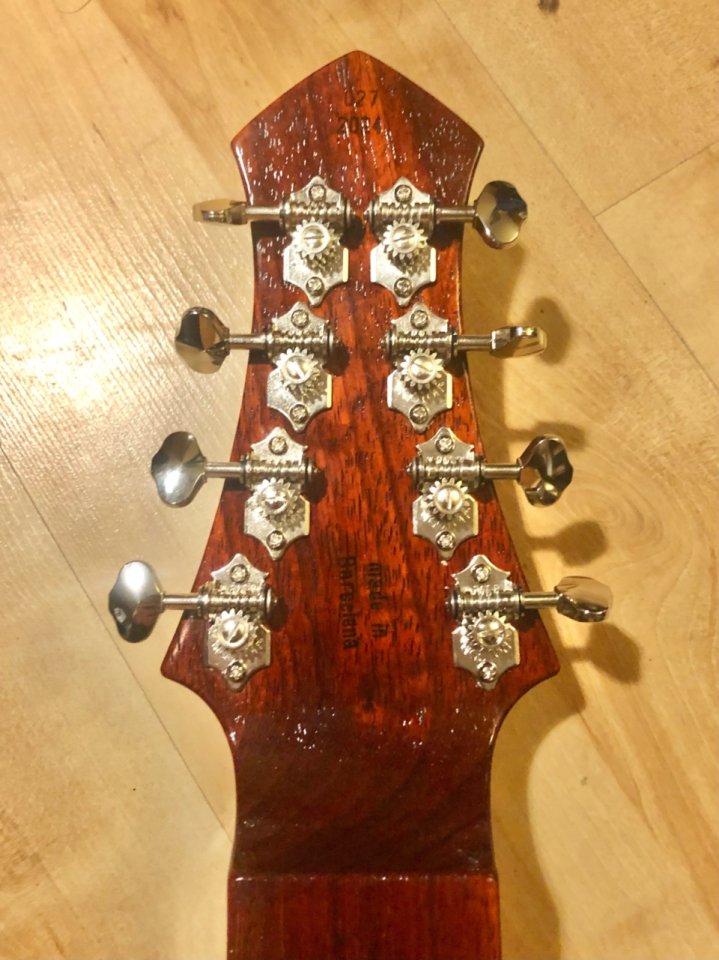 Lap steel NURA guitars 8 cuerdas + estuche