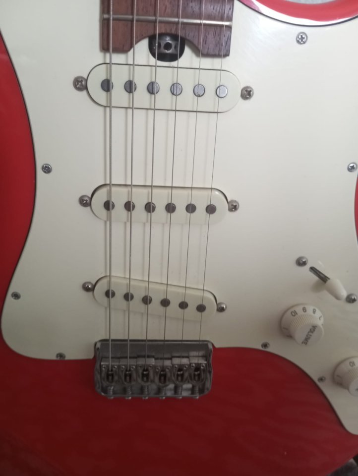 Vendo Strato Gadow Monterrey de luthier de segunda mano · Foto 2 de 5 · Murcia · 1500 €