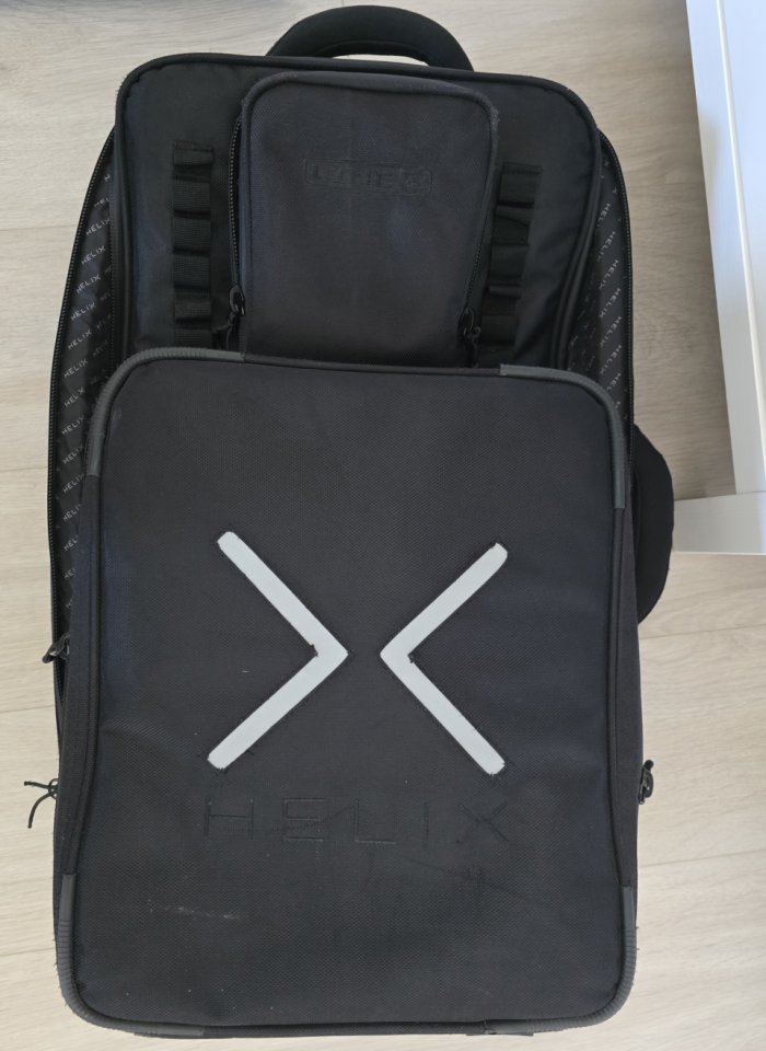 Line 6 Helix Floor + Funda Hx de segunda mano · Foto 7 de 8 · Burgos · 799 €