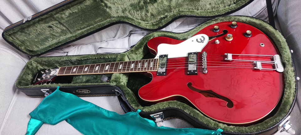 Epiphone riviera frecuencialicer coreana del 2006