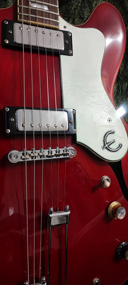 Epiphone riviera frecuencialicer coreana del 2006