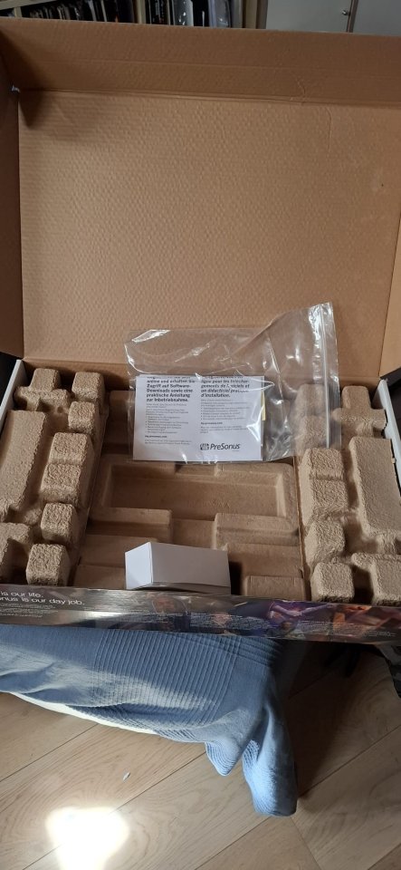 PRESONUS FADERPORT 16