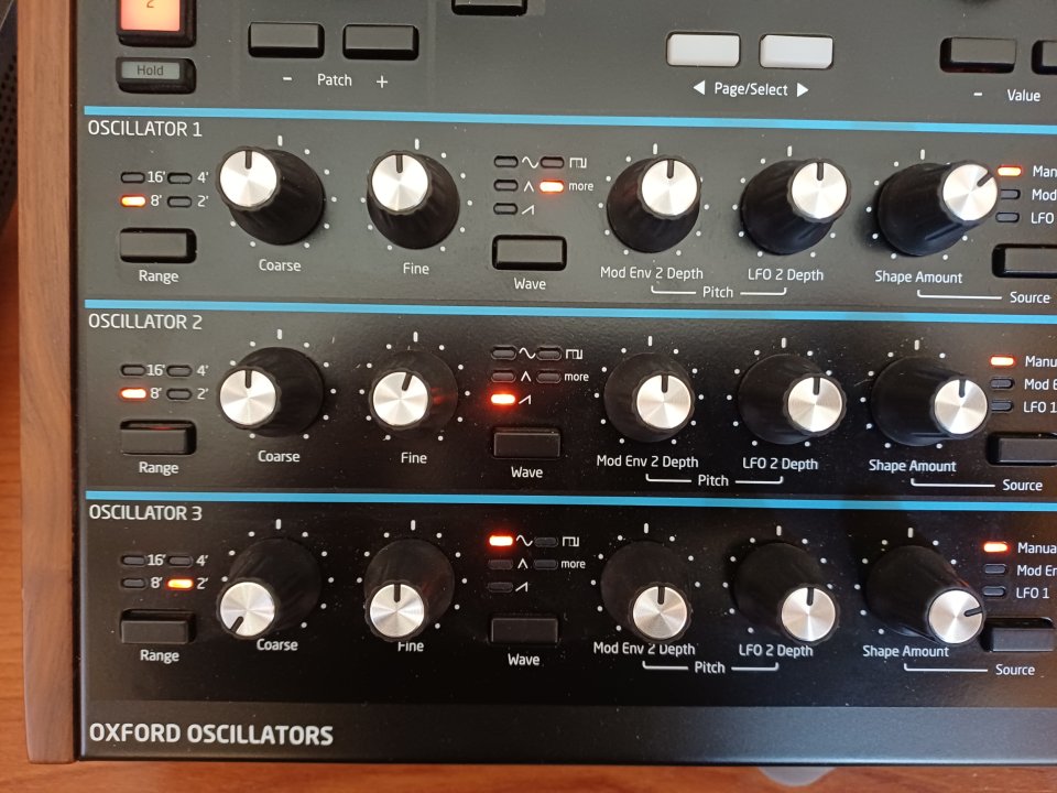 Novation PEAK en excelente estado