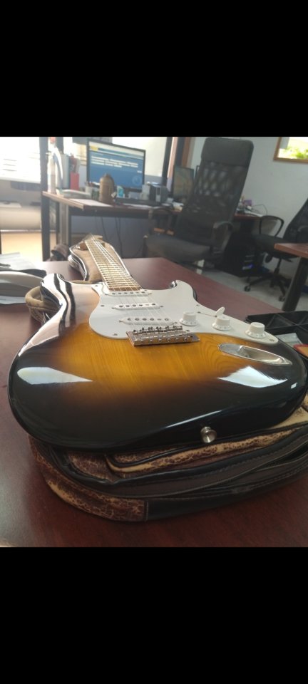81 Greco strat 50s de segunda mano · Foto 2 de 8 · SC Tenerife · 700 €