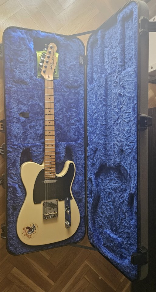 Fender Telecaster American Special USA de segunda mano · Foto 2 de 8 · Madrid · 700 €