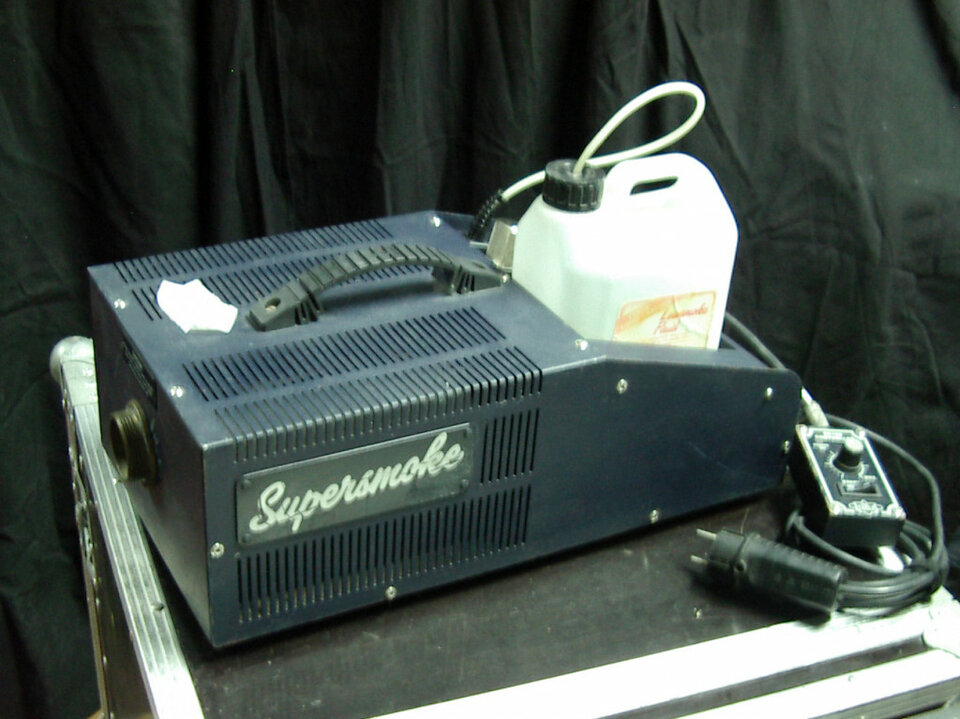 Máquina de humo profesional Supersmoke 1000