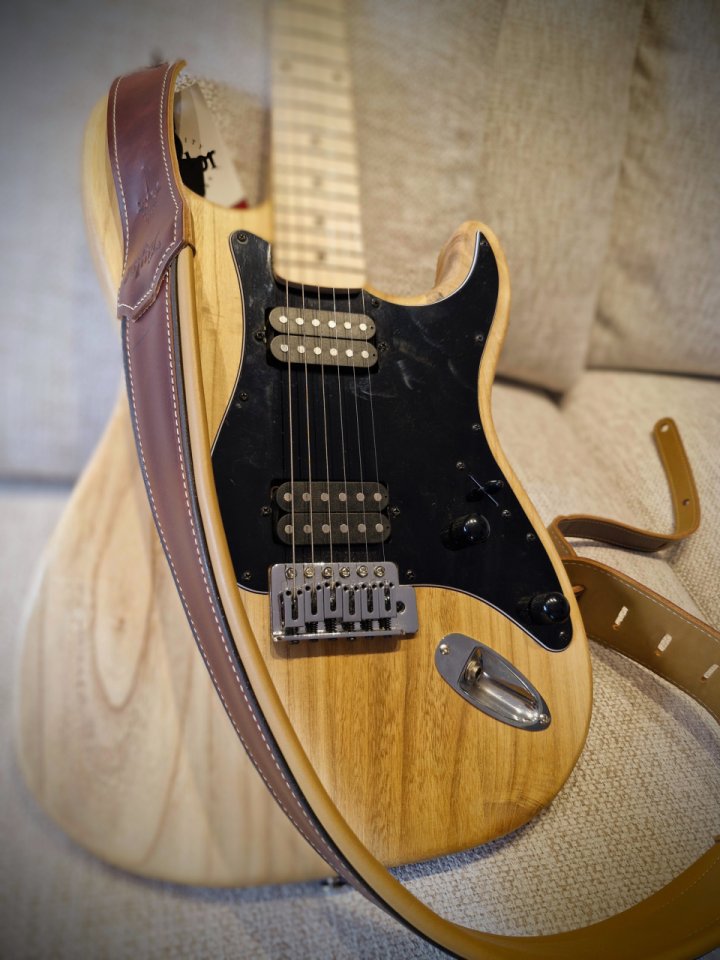 Correa Guitarra Taylor Ascension Cordovan 3" de segunda mano · Foto 10 de 10 · Barcelona · 95 €