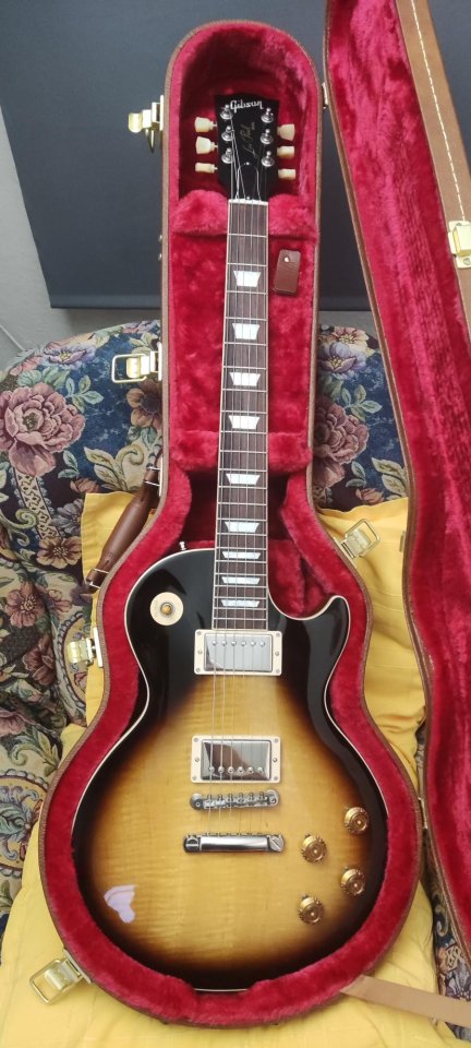 Gibson Lp Standard 50s Tobacco Burst 2022 ( Estado mint, impoluta ) de segunda mano · Foto 5 de 10 · Barcelona · 2000 €