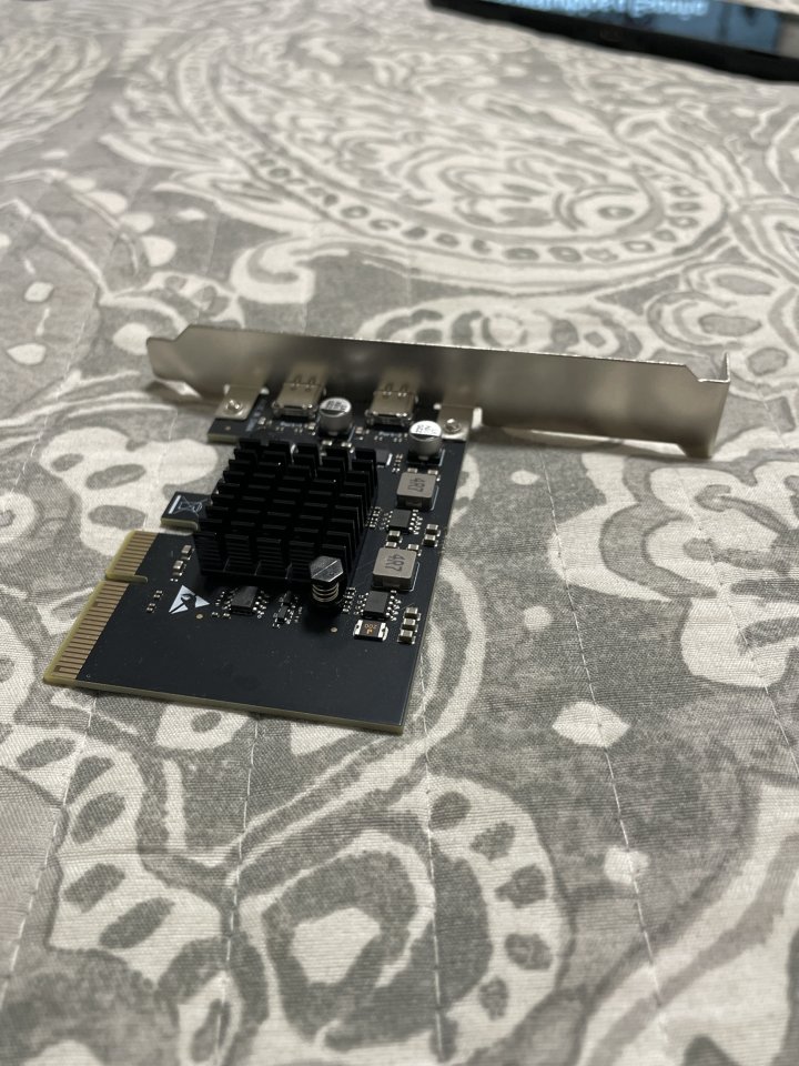 Tarjeta PCI e USB C de segunda mano · Foto 3 de 4 · Cantabria · 20 €