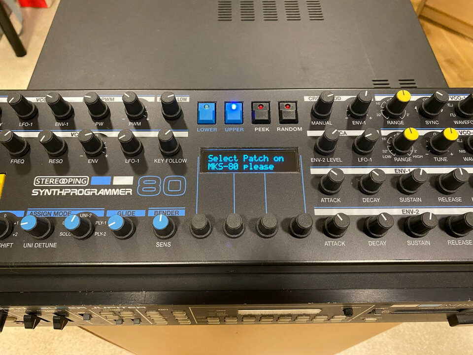 Roland MKS-80 Super Jupiter rev5 + Stereoping synthprogrammer