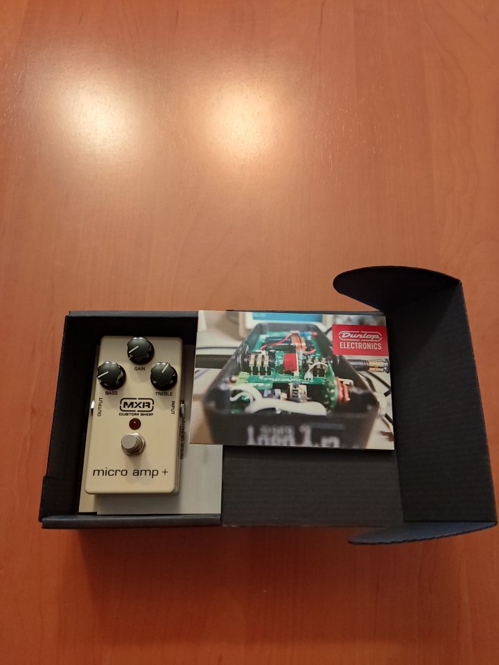 Micro amp MXR Customshop de segunda mano · Foto 1 de 2 · Valencia · 80 €
