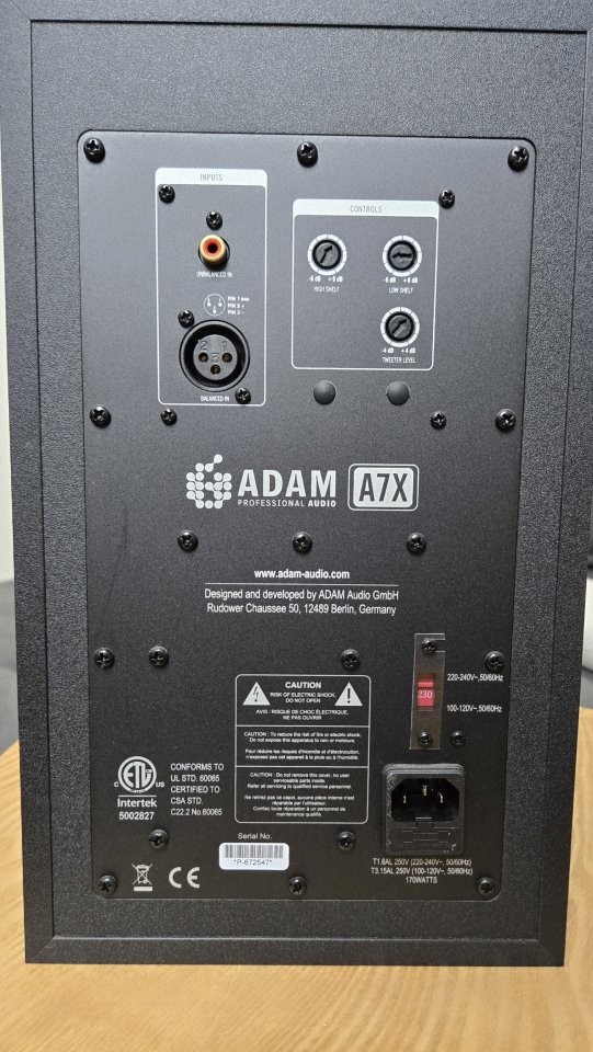 ADAM Audio A7X Active Nearfield Monitors (Pair) 2010s - Black de segunda mano · Foto 4 de 5 · Barcelona · 850 €