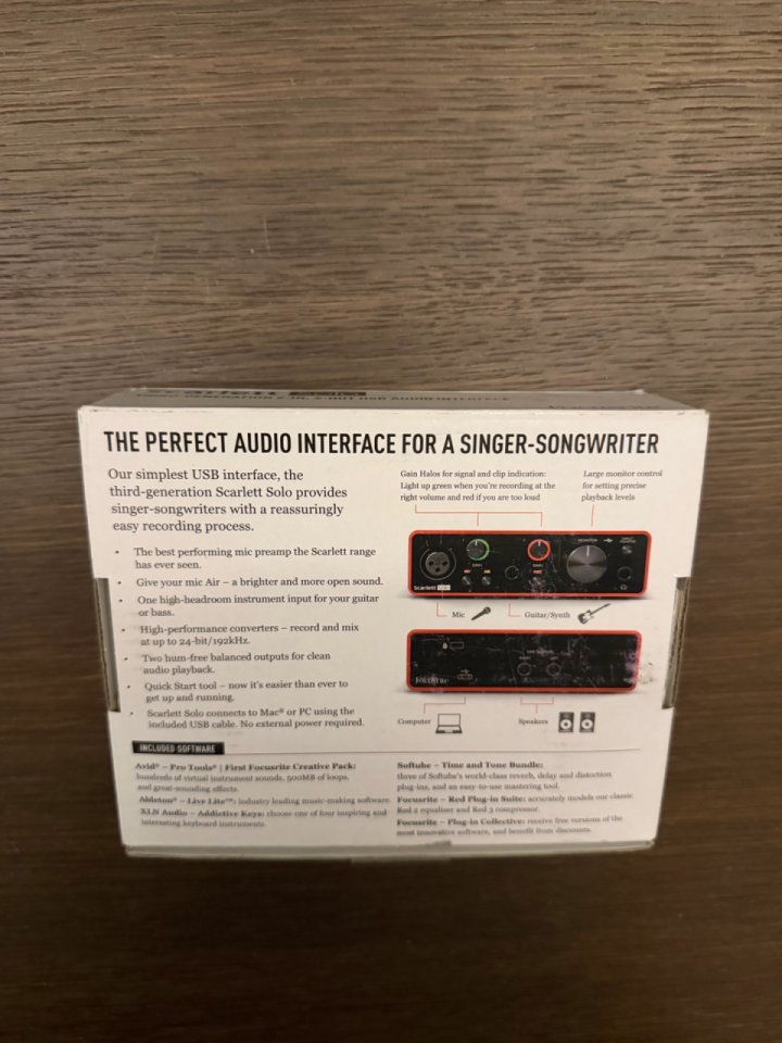 Focusrite Scarlett Solo (3.ª Generación) de segunda mano · Foto 2 de 3 · Pontevedra · 75 €