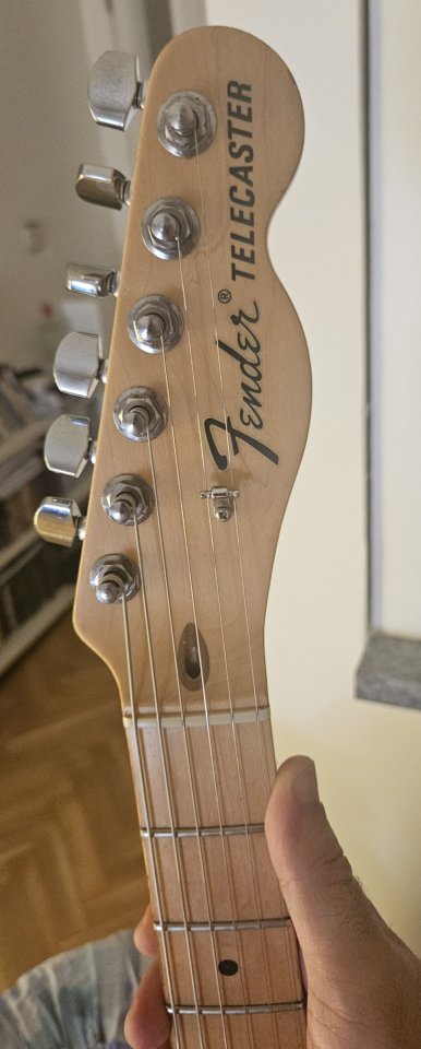 Fender Telecaster American Special USA de segunda mano · Foto 6 de 8 · Madrid · 700 €