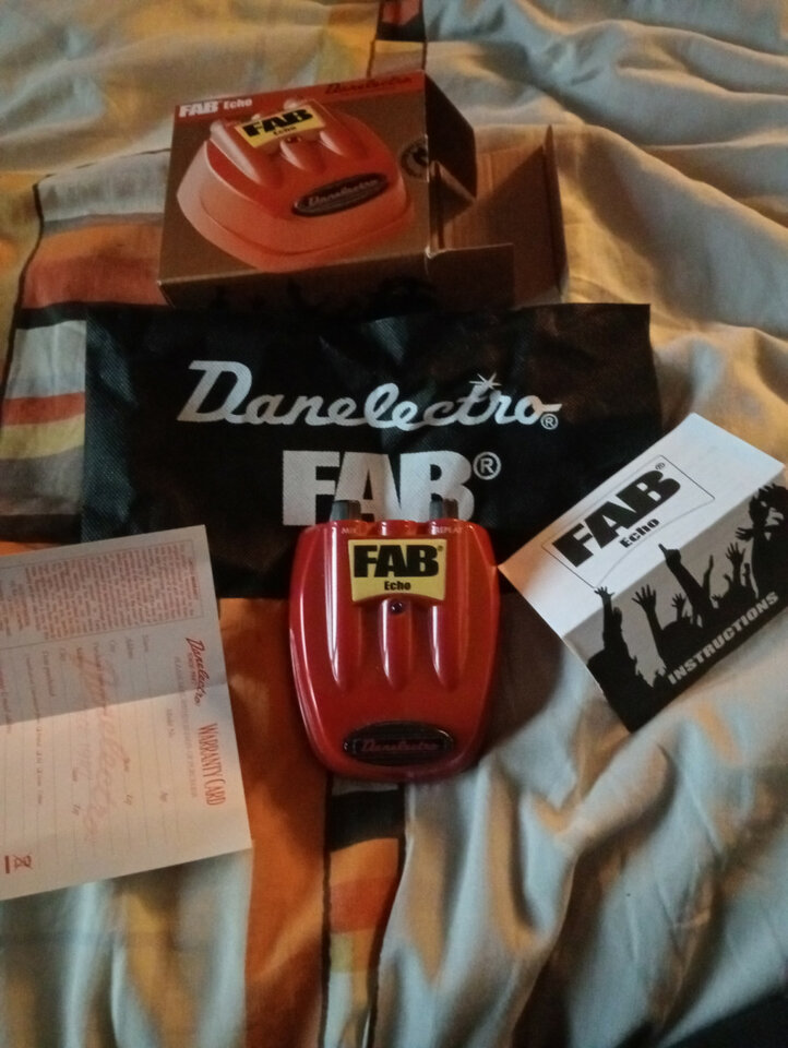 Danelectro fab echo