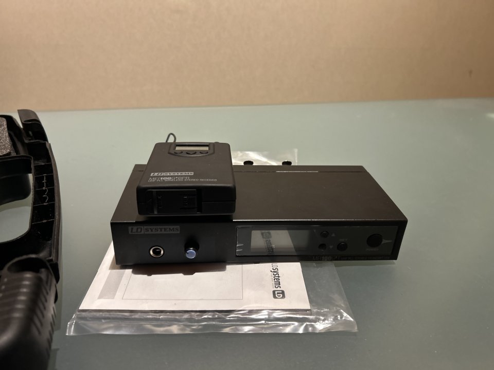 LD Systems ME100G2 In-Ear Monitoring System