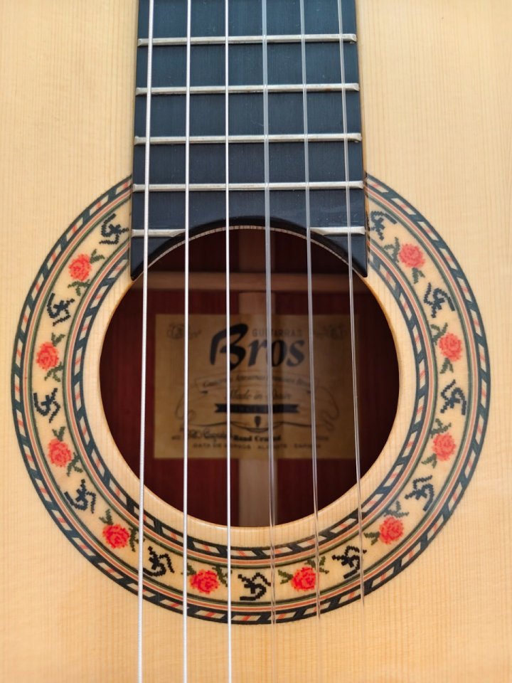 Guitarra Francisco Bros Mod. B80 Especial de segunda mano · Foto 2 de 10 · Alicante · 900 €