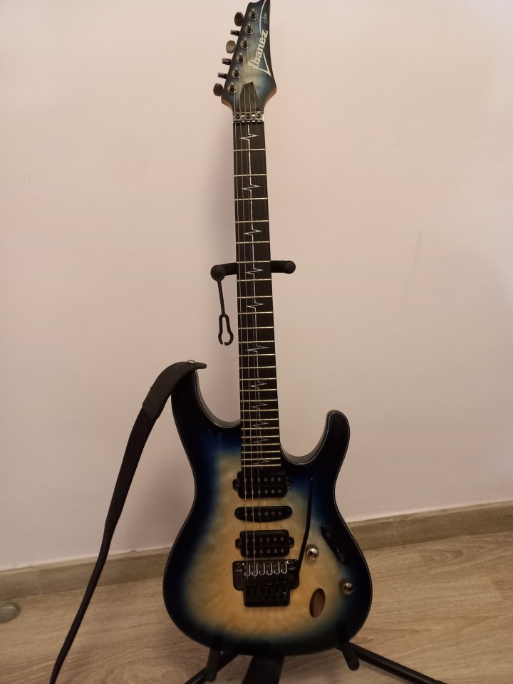 Ibanez Jiva Jr DSE - Signature Nita Strauss