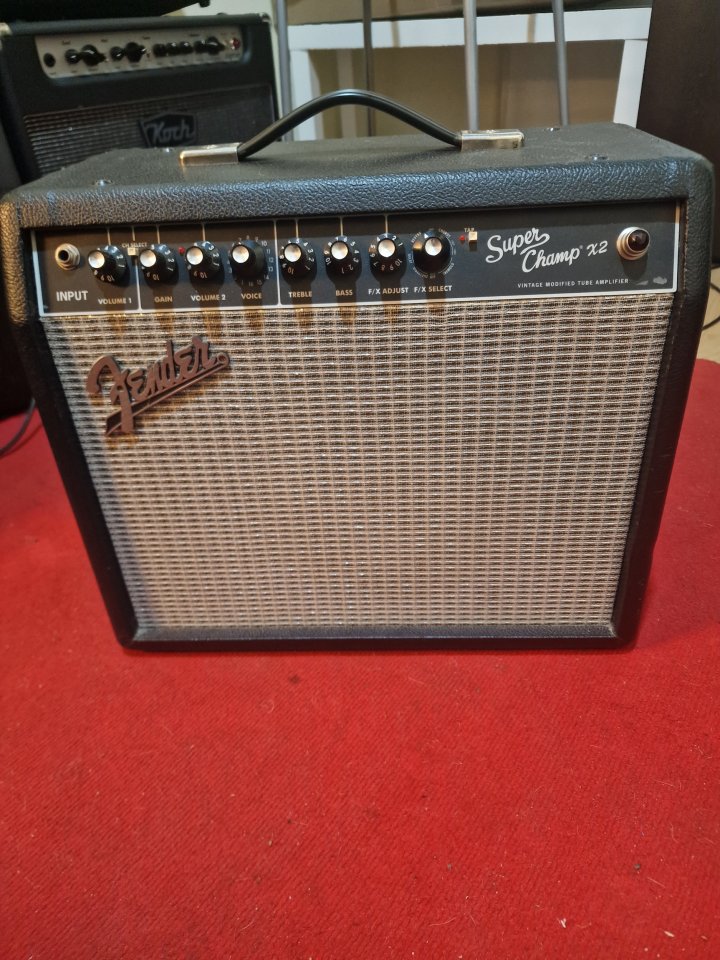Vendo Fender Super champ X2