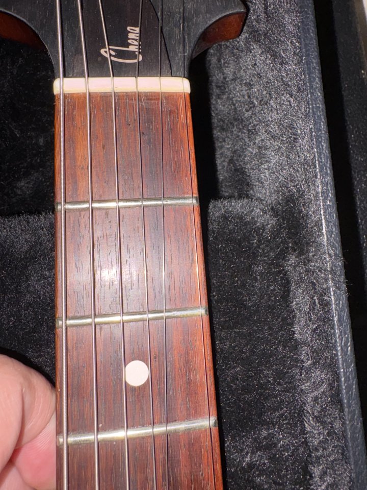 Guitarra knaggs modelo chena de segunda mano · Foto 5 de 9 · Illes Balears · 4400 €