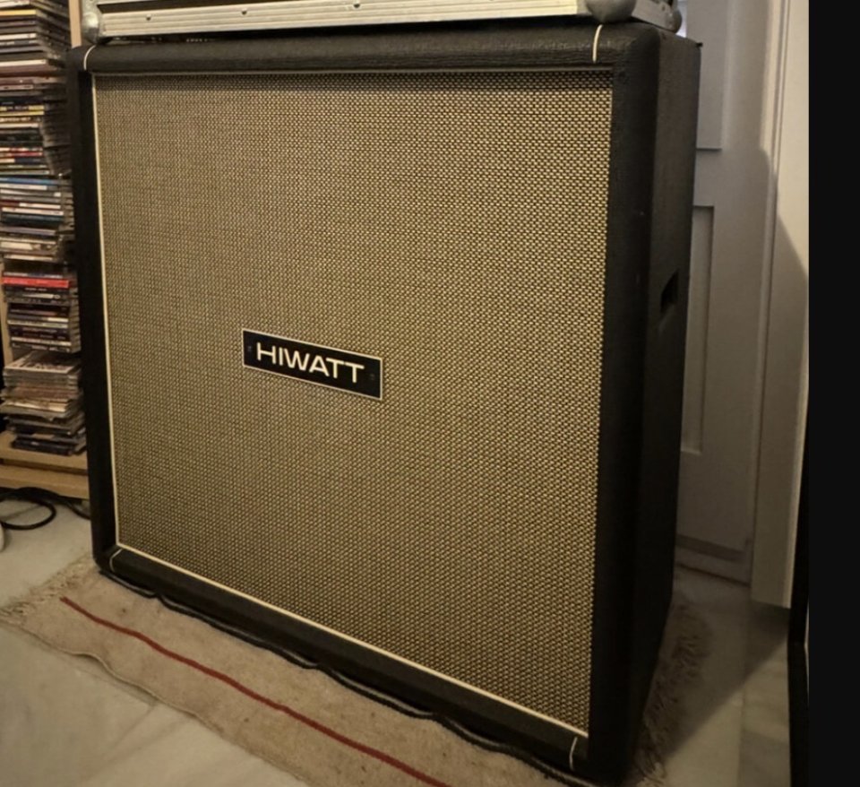 O cambio Sound city 50 plus más 4x12 Hiwatt made in england fane purple de segunda mano · Foto 4 de 8 · Guadalajara · 2400 €