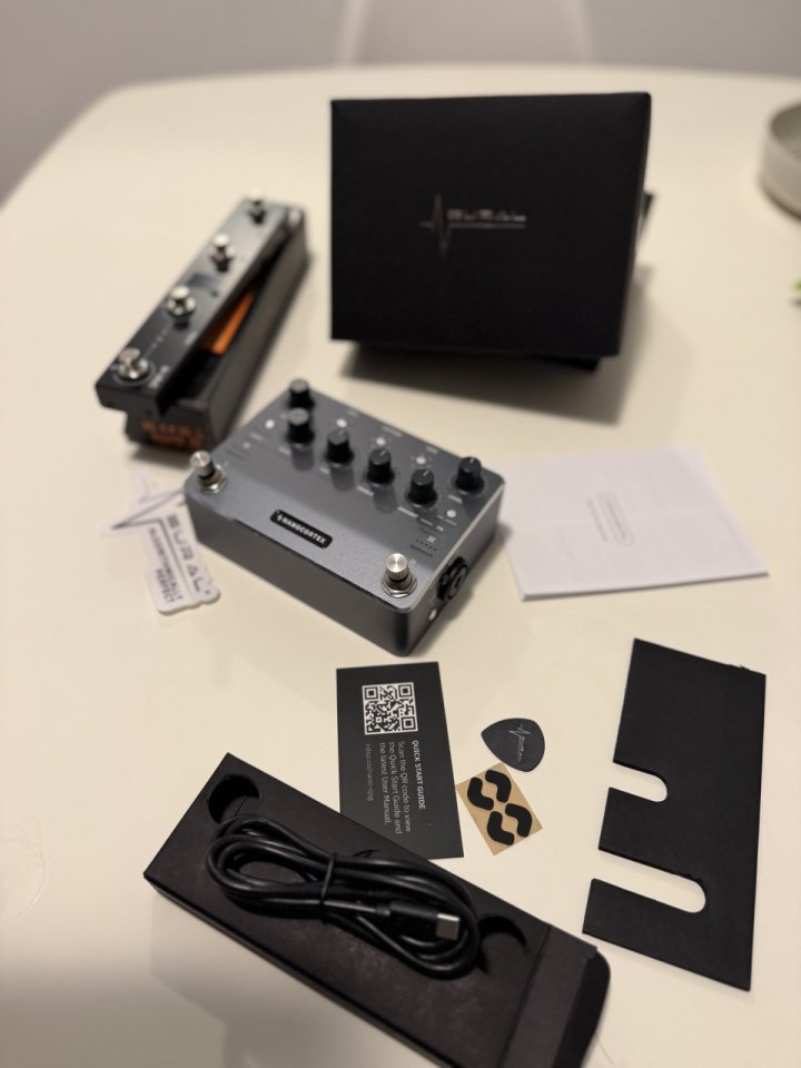 Neural Nano Cortex y Chocolate Plus midi de segunda mano · Foto 1 de 2 · Málaga · 420 €